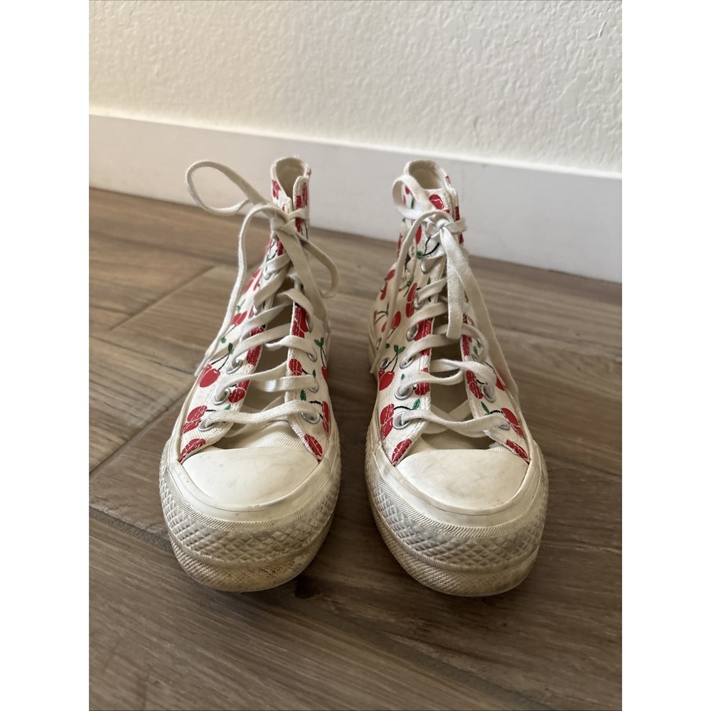 Converse Chuck Taylor AS Platform Cherries Shoe, Size 5 Women's - Picture 2 of 8